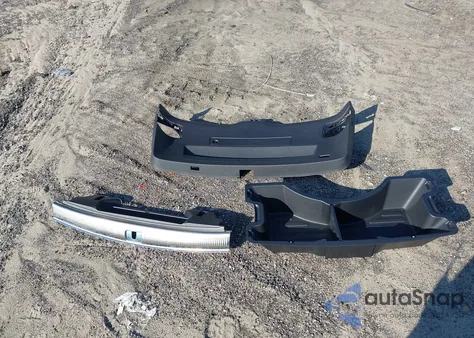 2013 Audi Q5 3.0T Premium Plus z USA, uszkodzony, nr VIN WA1DGAFPXDA044976